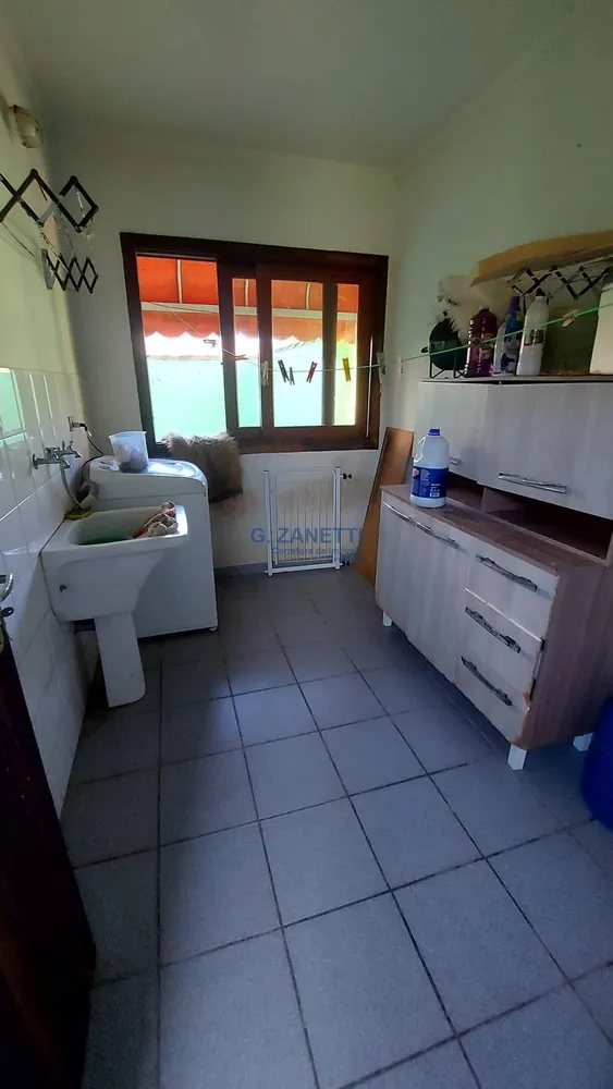 Casa, 5 quartos, 272 m² - Foto 8