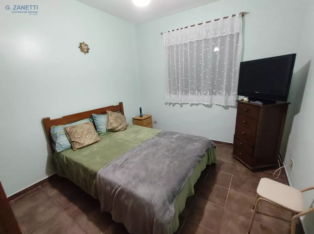 Apartamento à venda com 2 quartos, 75m² - Foto 3