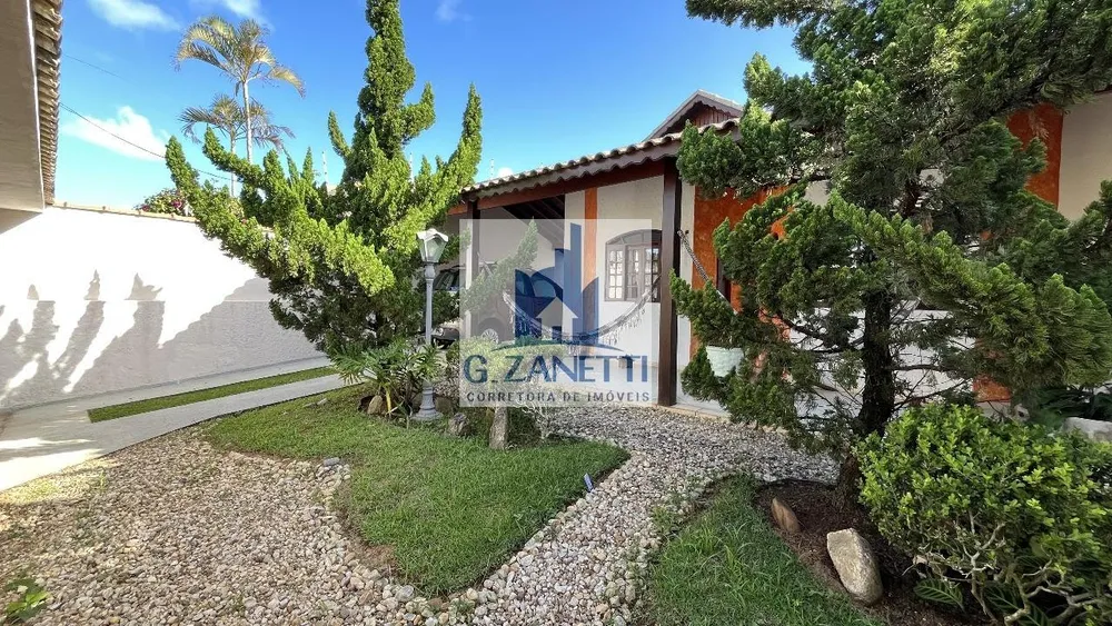 Casa, 3 quartos, 250 m² - Foto 1