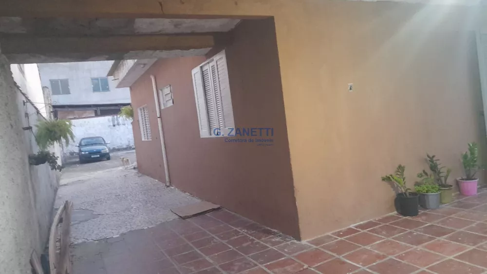 Casa à venda com 4 quartos, 100m² - Foto 3