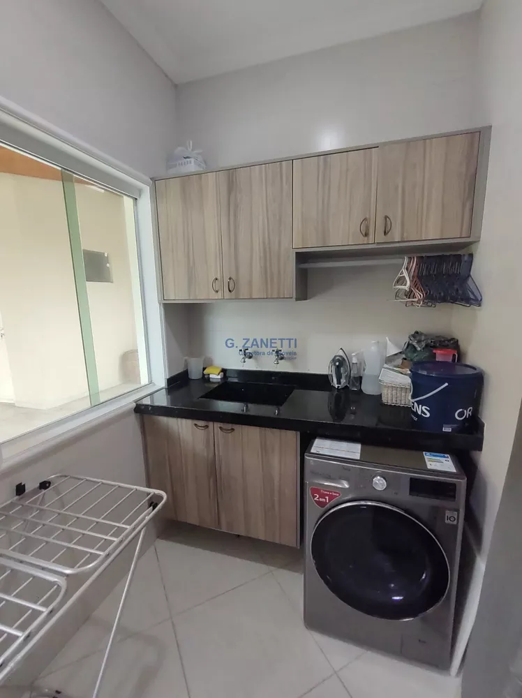 Casa à venda com 3 quartos, 350m² - Foto 4