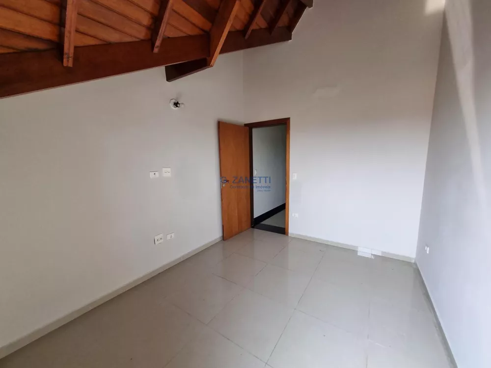 Apartamento para alugar com 3 quartos, 120m² - Foto 12