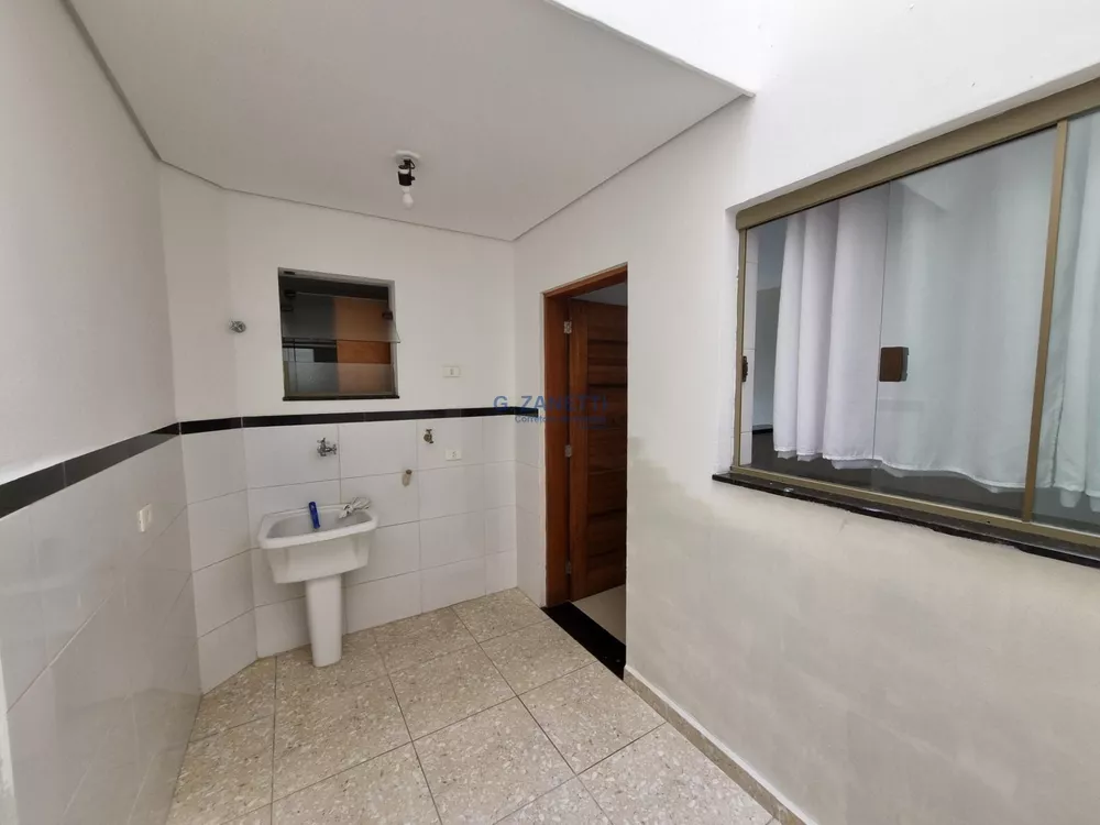 Apartamento para alugar com 3 quartos, 120m² - Foto 7