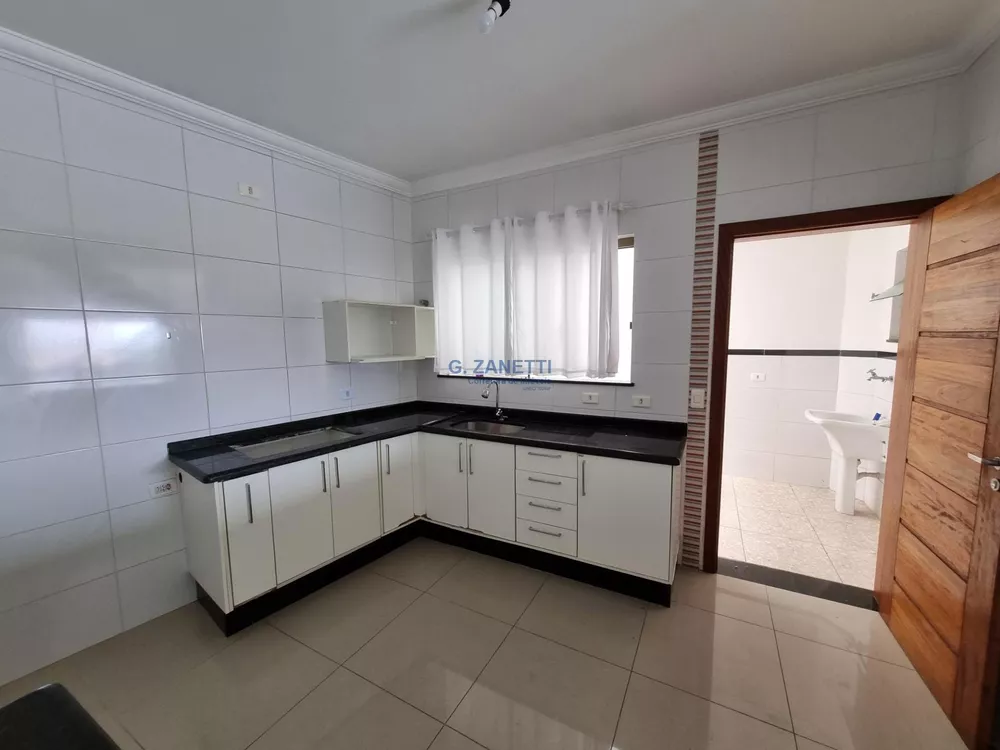 Apartamento para alugar com 3 quartos, 120m² - Foto 4