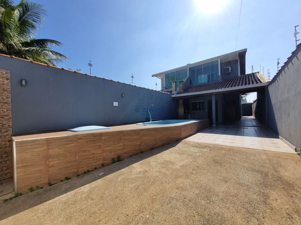 Casa, 3 quartos, 161 m² - Foto 3