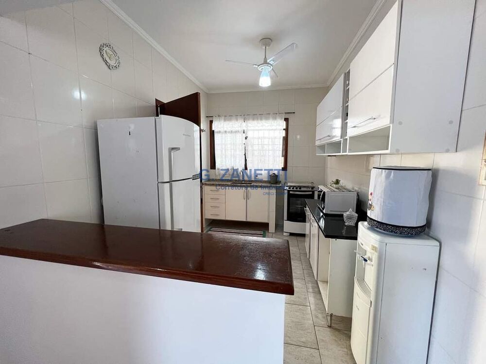 Casa, 3 quartos, 131 m² - Foto 1