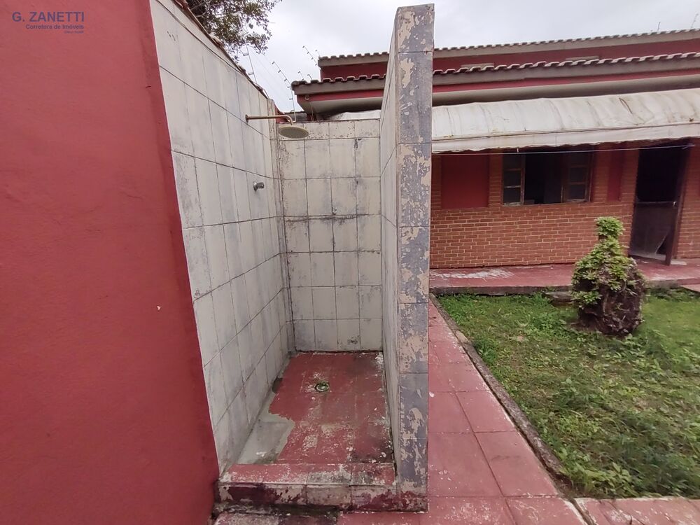 Casa, 6 quartos, 210 m² - Foto 4