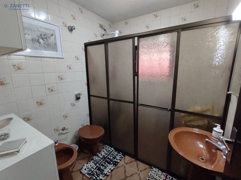 Casa, 6 quartos, 210 m² - Foto 3