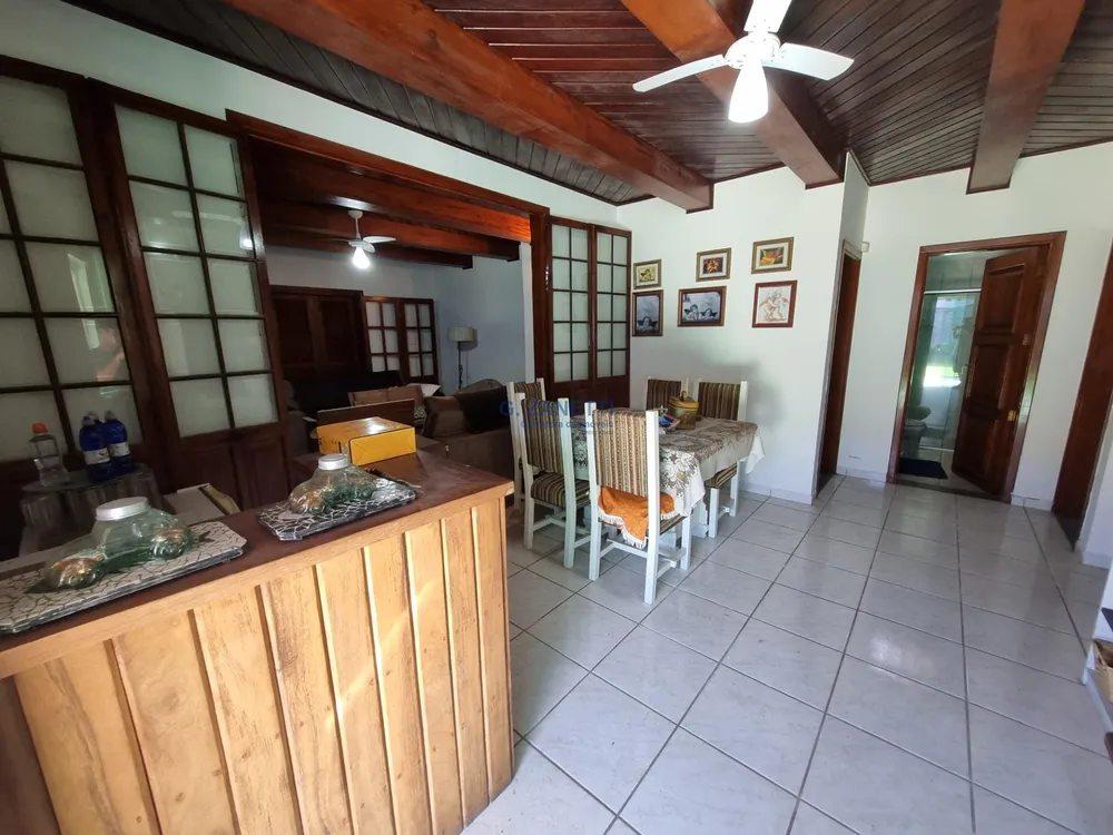 Casa, 3 quartos, 200 m² - Foto 12