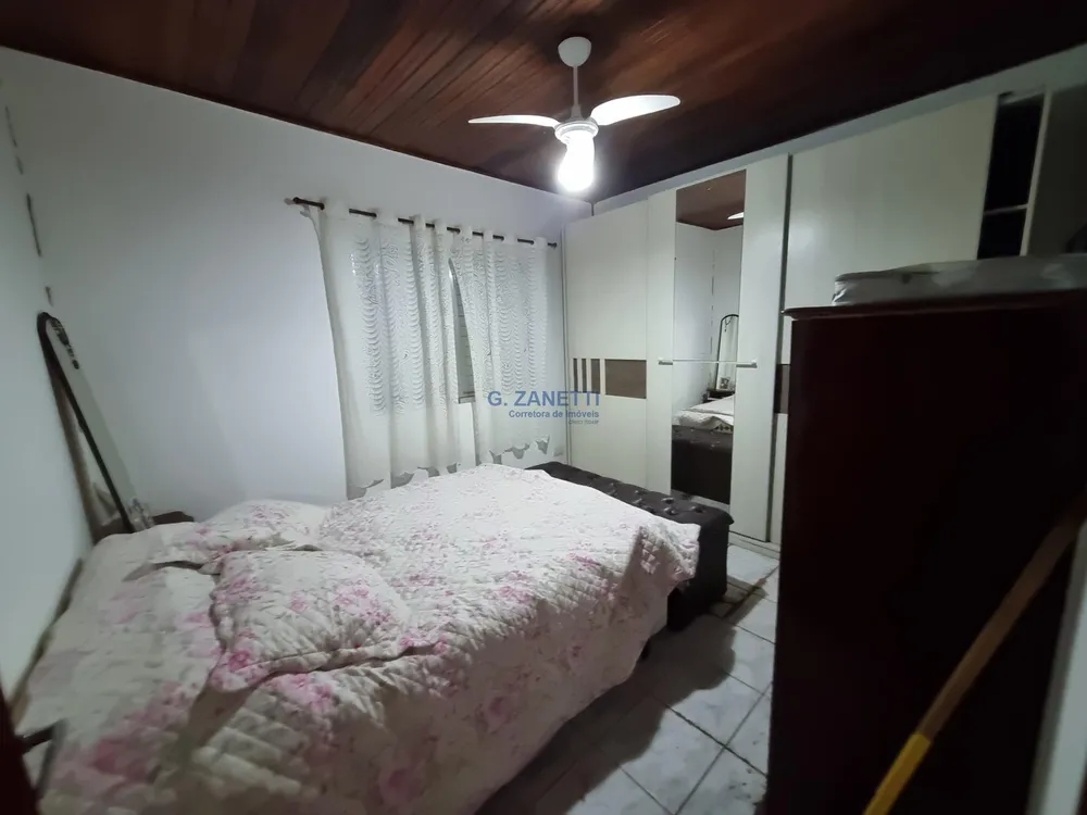 Casa, 3 quartos, 200 m² - Foto 13
