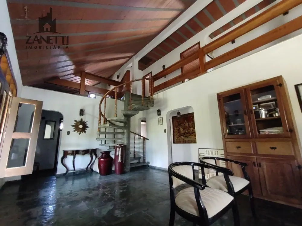 Sobrado, 6 quartos, 234 m² - Foto 4