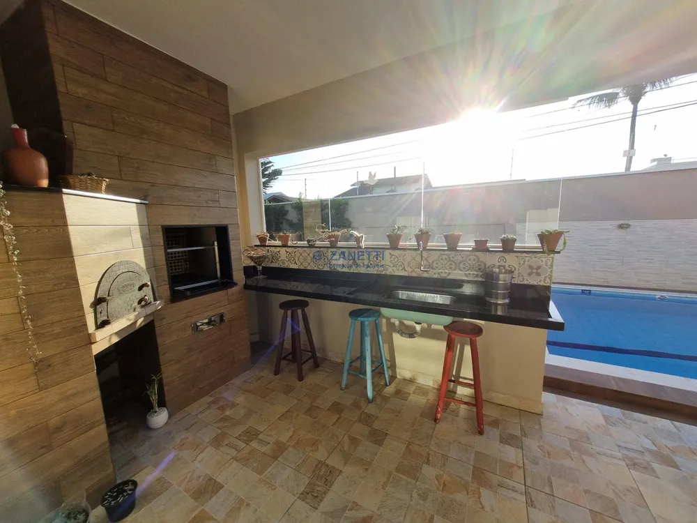 Casa, 3 quartos, 300 m² - Foto 13