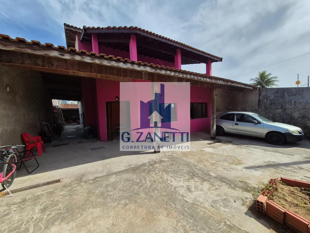 Casa, 3 quartos, 200 m² - Foto 1