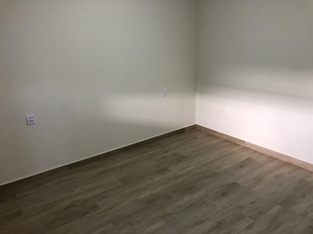 Casa de Condomínio à venda com 3 quartos, 170m² - Foto 2
