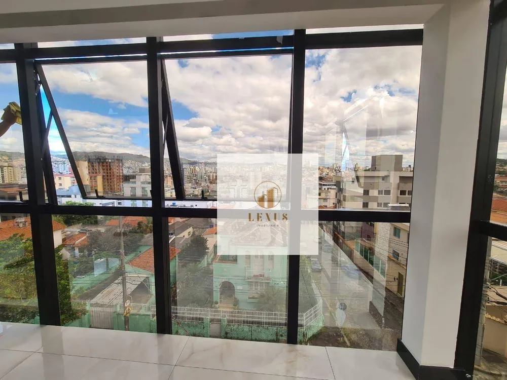 Cobertura, 3 quartos, 243 m² - Foto 2