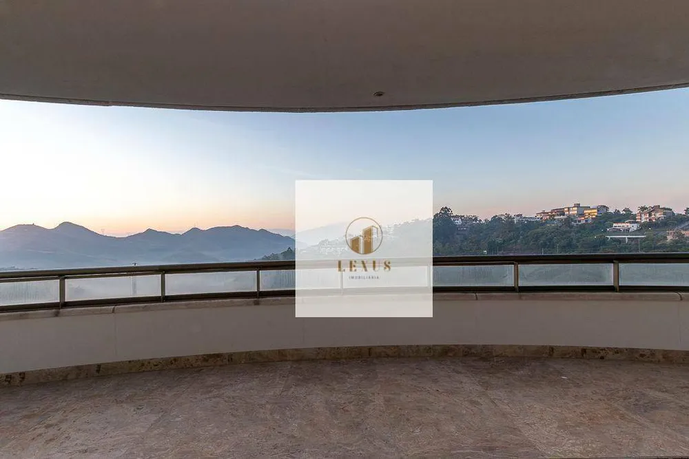 Apartamento, 4 quartos, 576 m² - Foto 1