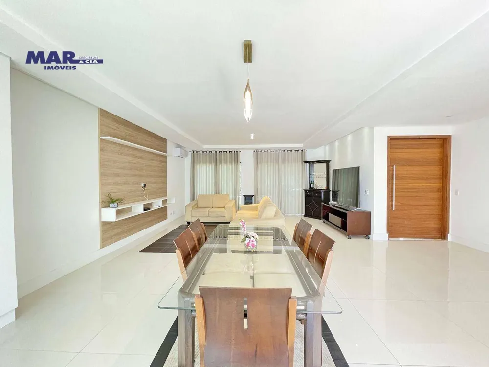Casa, 4 quartos, 300 m² - Foto 2