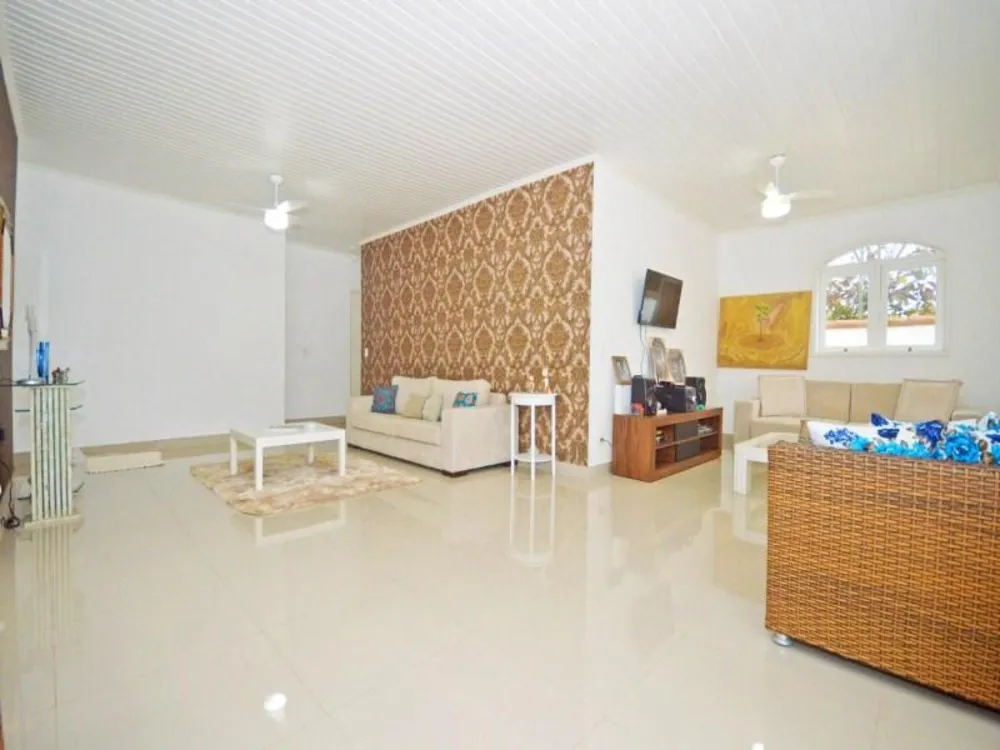 Casa, 3 quartos, 240 m² - Foto 4