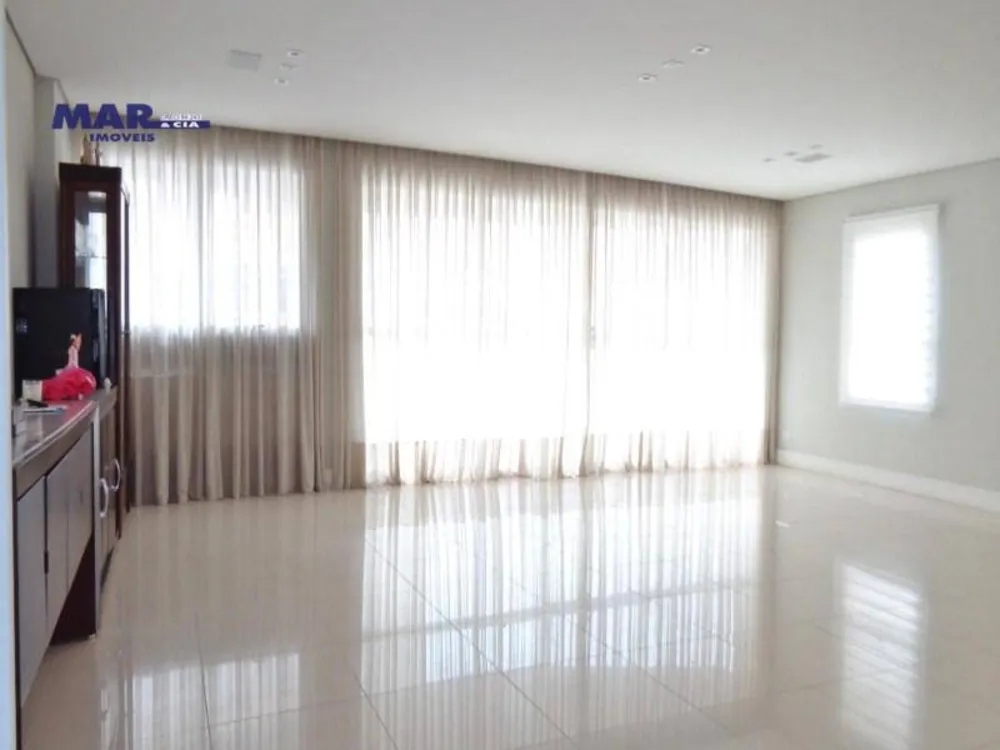Apartamento, 3 quartos, 225 m² - Foto 3