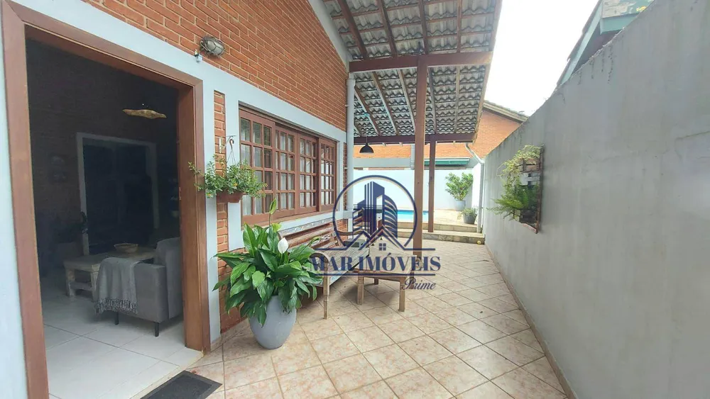 Casa, 3 quartos, 250 m² - Foto 3