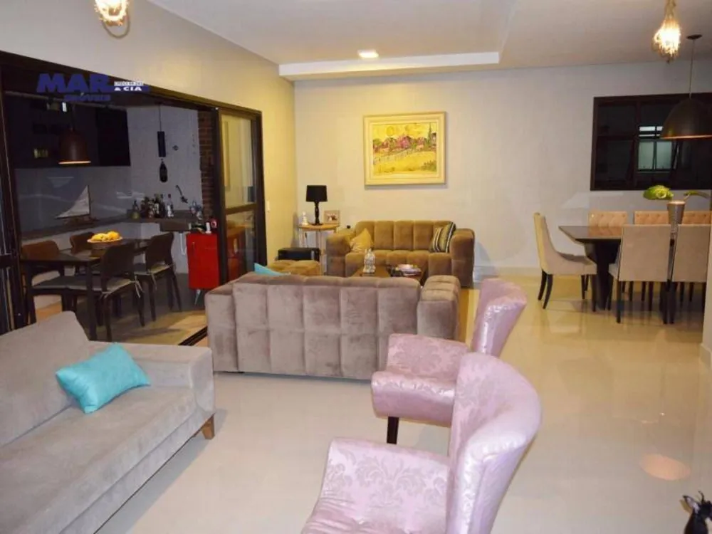 Apartamento, 5 quartos, 230 m² - Foto 1