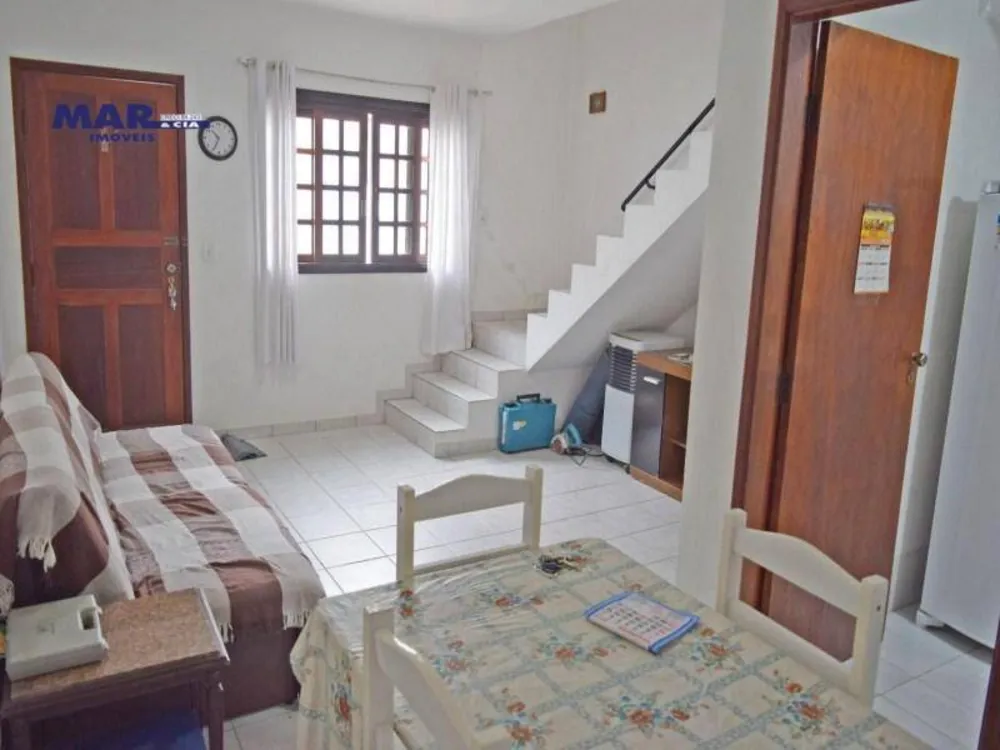 Casa, 2 quartos, 70 m² - Foto 2