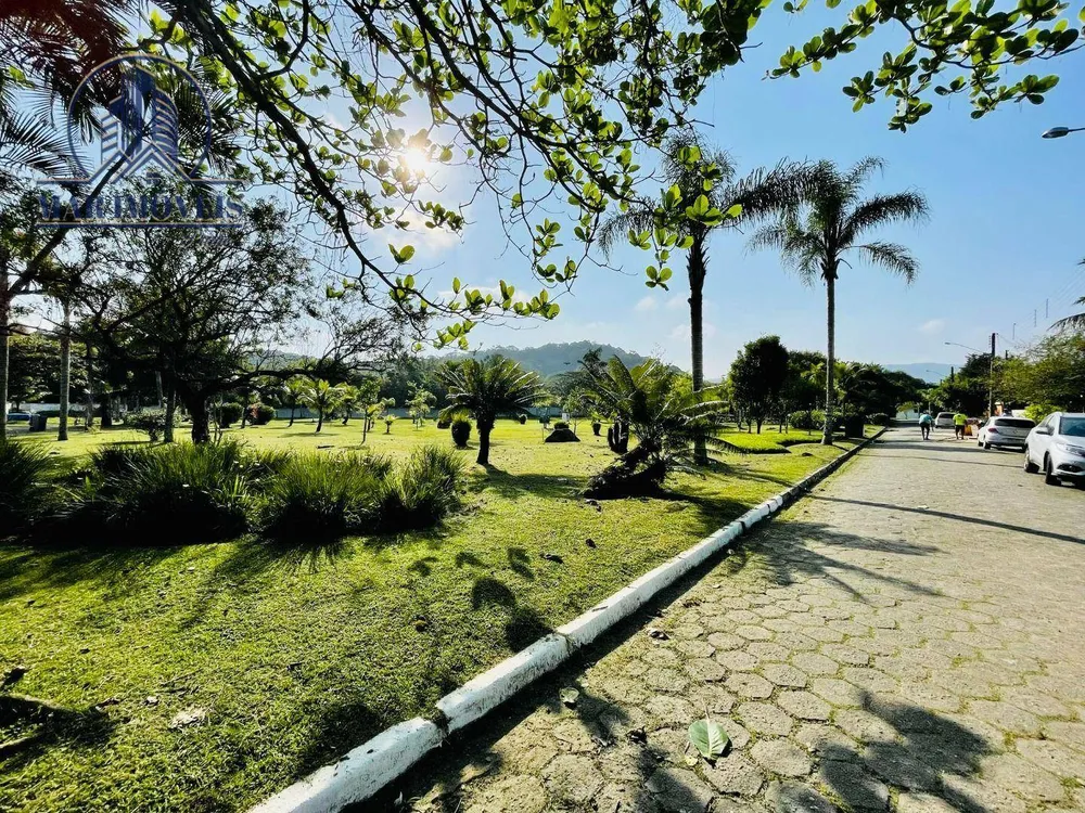 Casa, 4 quartos, 240 m² - Foto 4