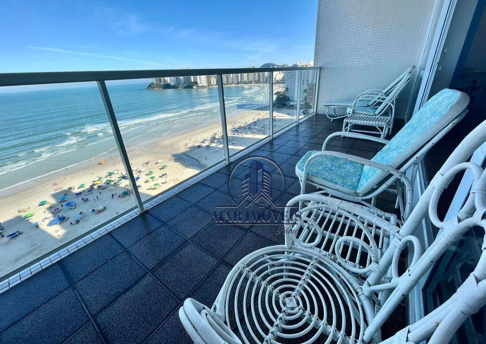 Apartamento, 3 quartos, 230 m² - Foto 1