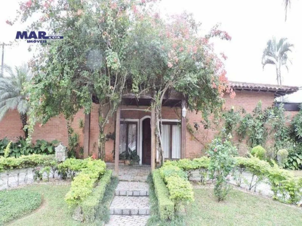 Casa, 7 quartos, 700 m² - Foto 1