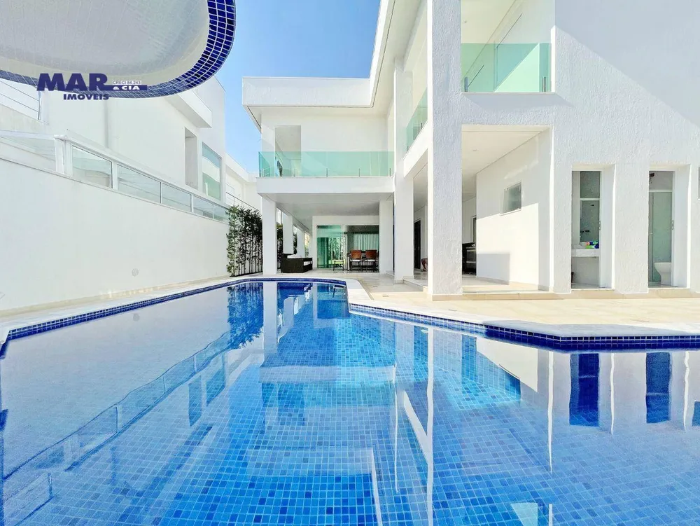 Casa, 6 quartos, 590 m² - Foto 1
