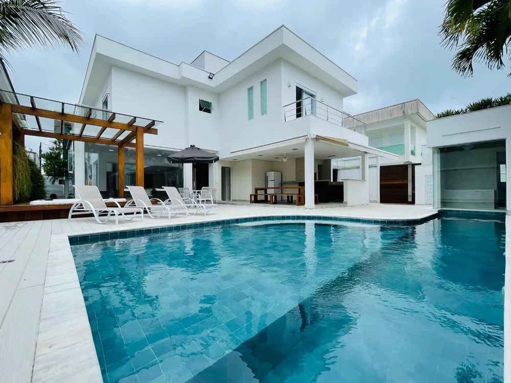 Casa, 6 quartos, 480 m² - Foto 1
