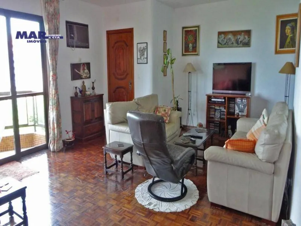 Apartamento, 3 quartos, 215 m² - Foto 1