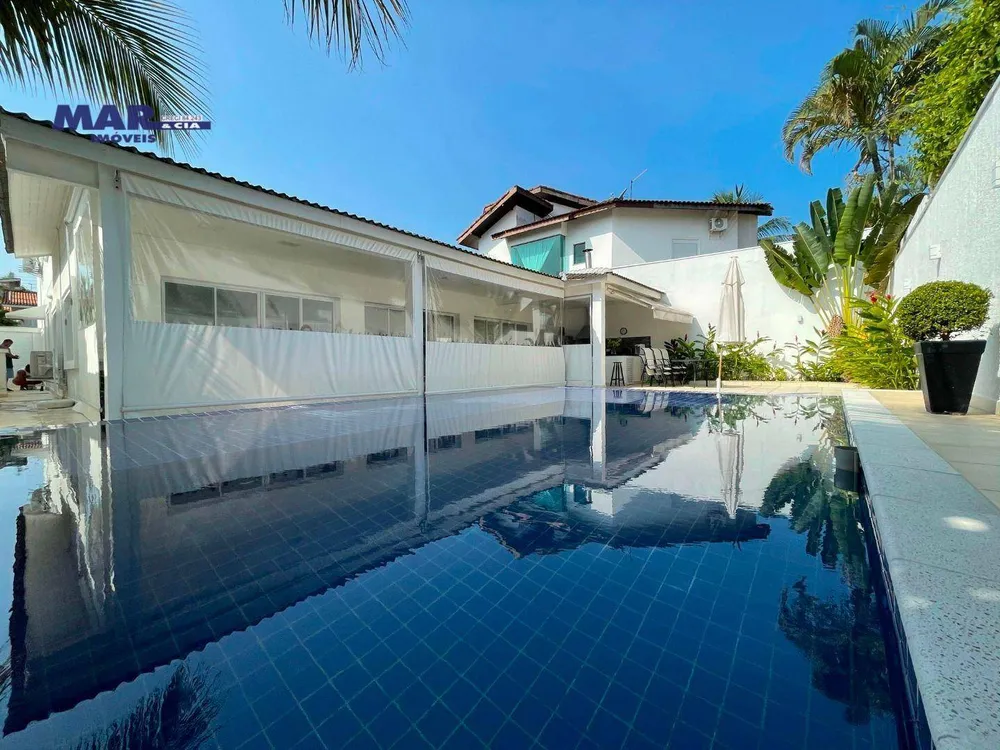 Casa, 6 quartos, 420 m² - Foto 1