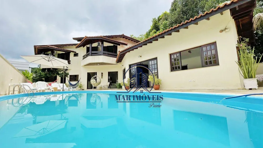 Casa, 5 quartos, 300 m² - Foto 1