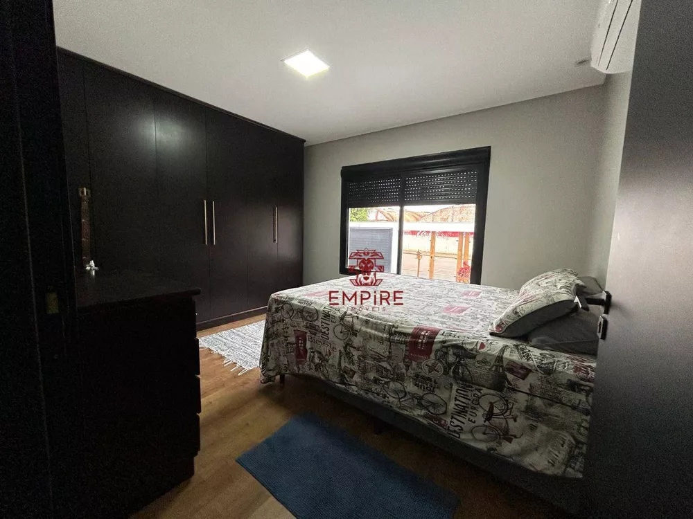 Casa, 3 quartos, 280 m² - Foto 1