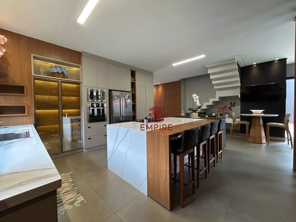 Casa, 3 quartos, 280 m² - Foto 17