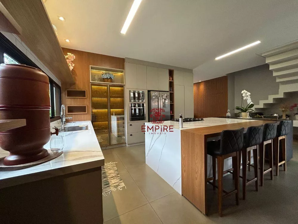 Casa, 3 quartos, 280 m² - Foto 5