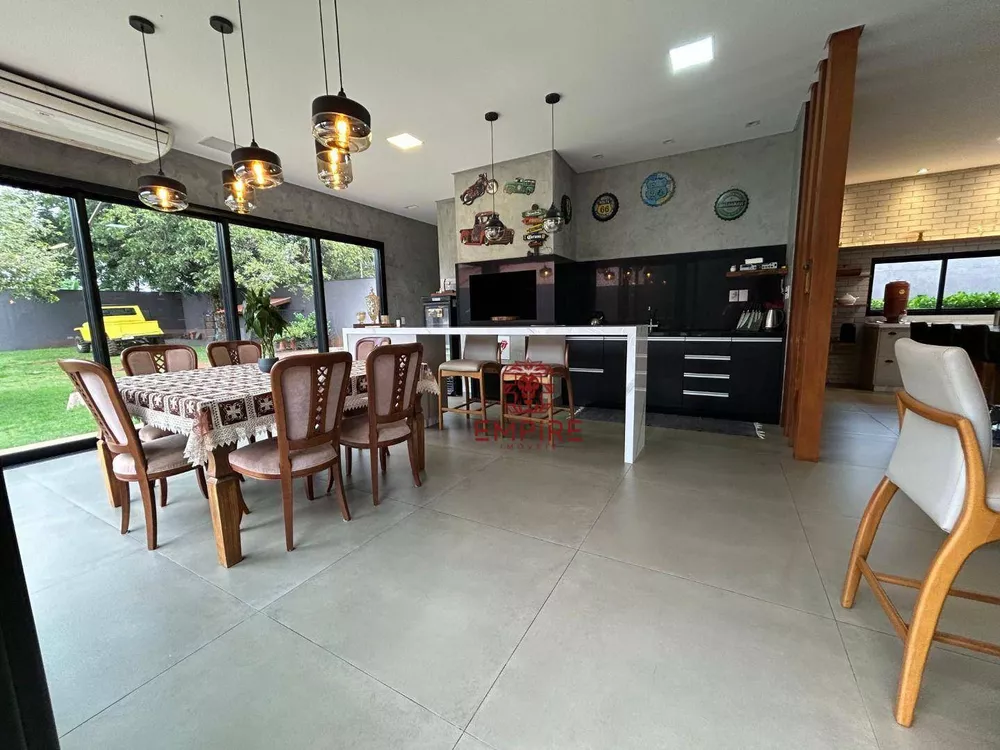 Casa, 3 quartos, 280 m² - Foto 32