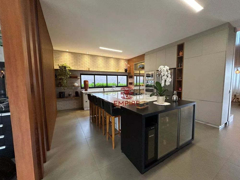 Casa, 3 quartos, 280 m² - Foto 30