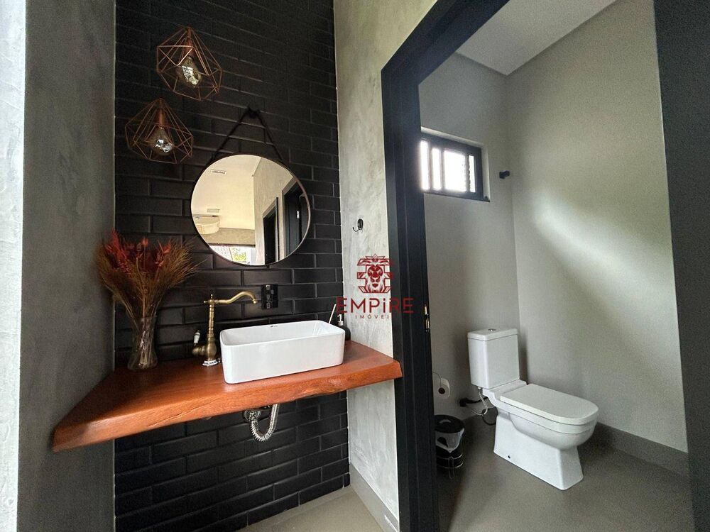 Casa, 3 quartos, 280 m² - Foto 33