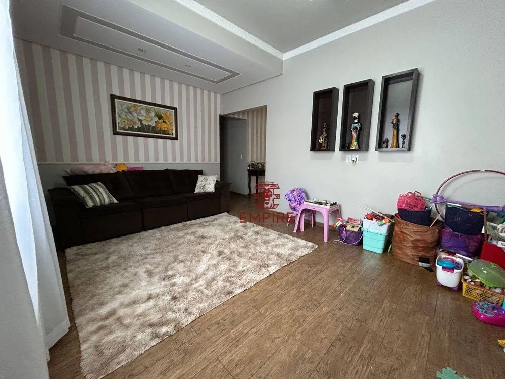 Casa, 4 quartos, 300 m² - Foto 12
