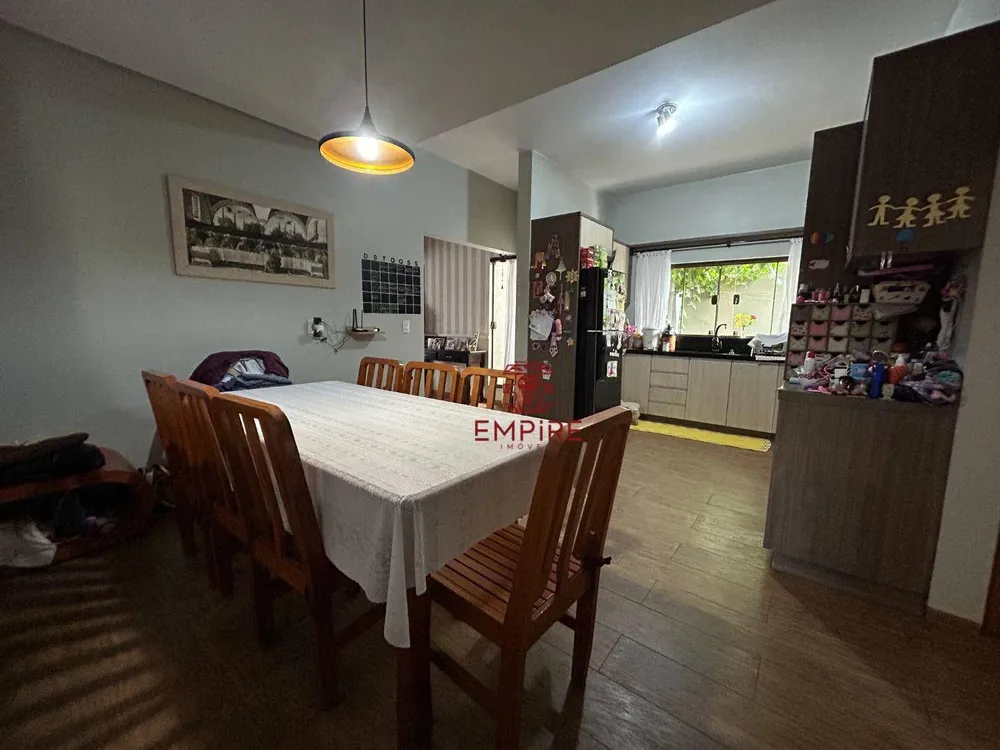 Casa, 4 quartos, 300 m² - Foto 3