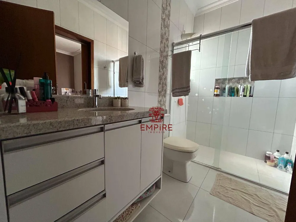 Casa, 4 quartos, 300 m² - Foto 8