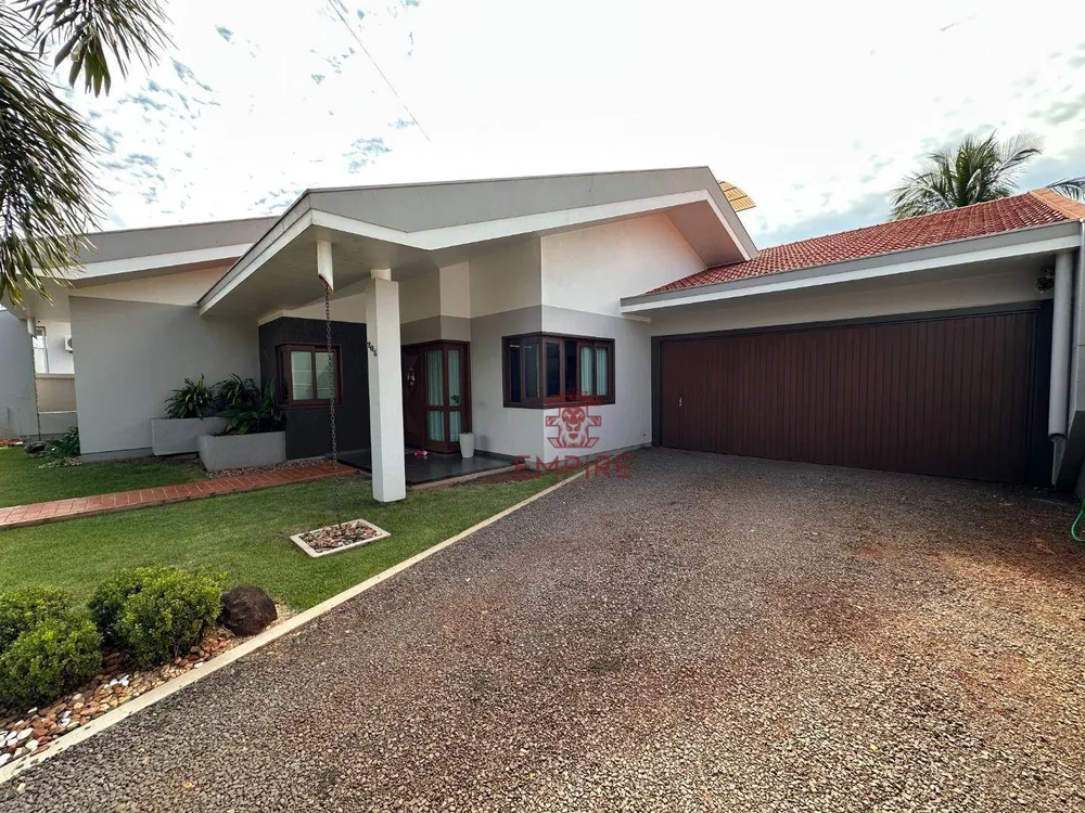 Casa, 3 quartos, 232 m² - Foto 2
