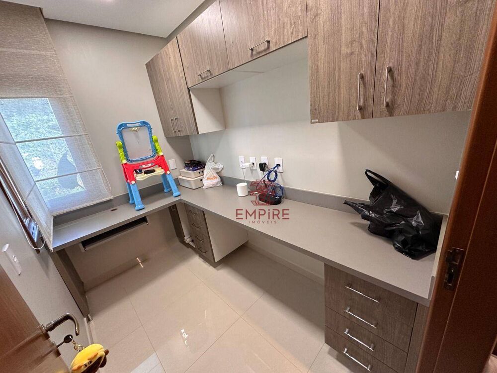 Casa, 3 quartos, 232 m² - Foto 5