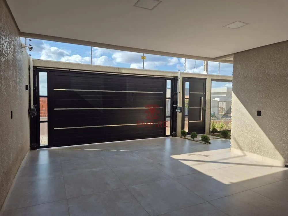 Sobrado, 3 quartos, 214 m² - Foto 2