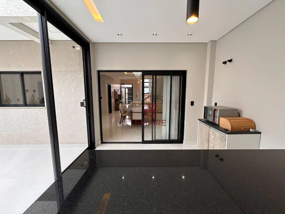 Sobrado, 3 quartos, 214 m² - Foto 8