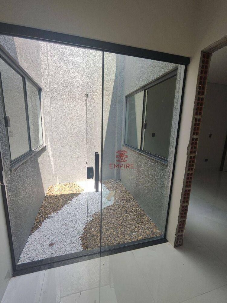 Casa à venda com 3 quartos, 104m² - Foto 2