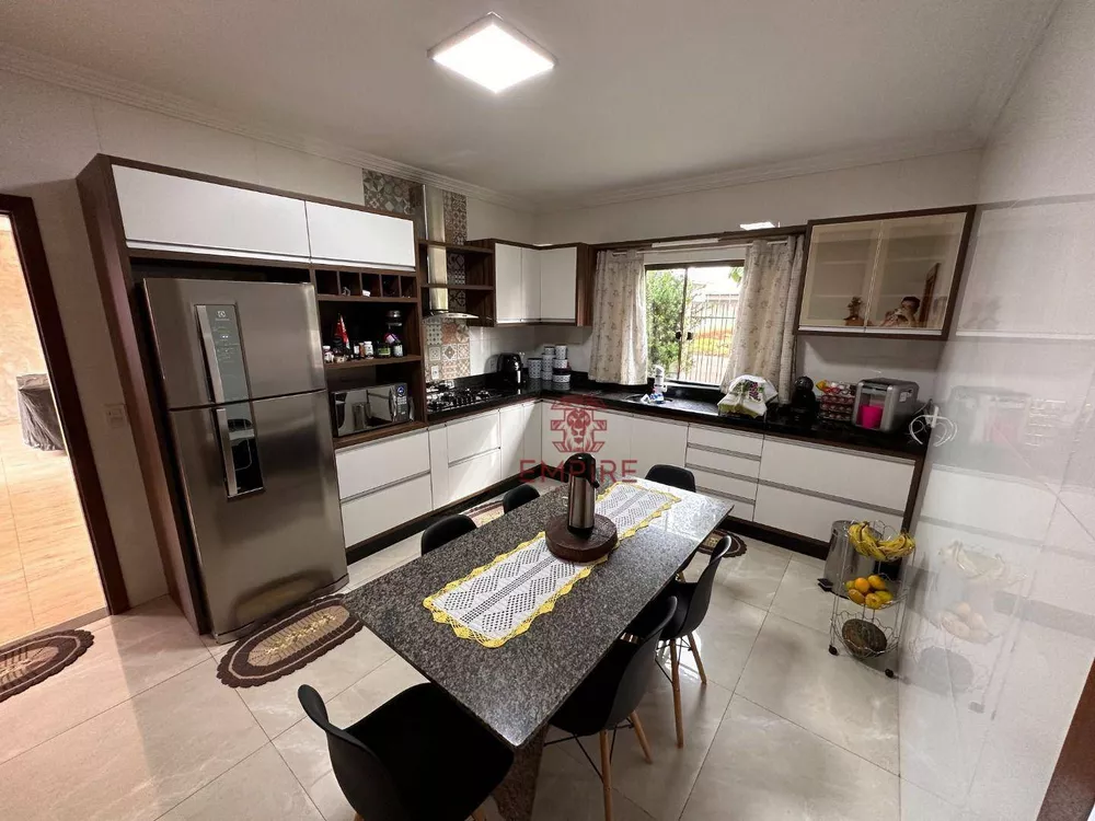 Casa, 3 quartos, 170 m² - Foto 11