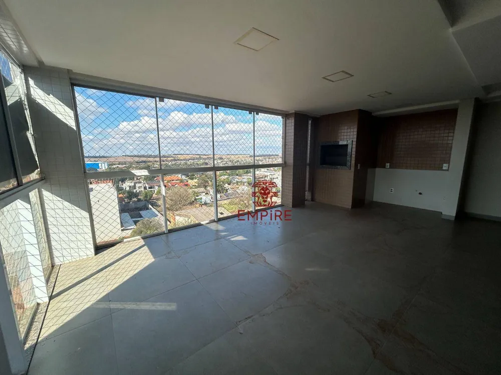 Apartamento, 3 quartos, 230 m² - Foto 1